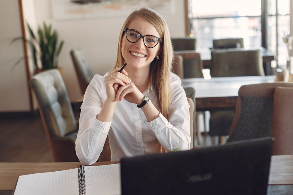 Ilustracja przedstawiająca komunikację